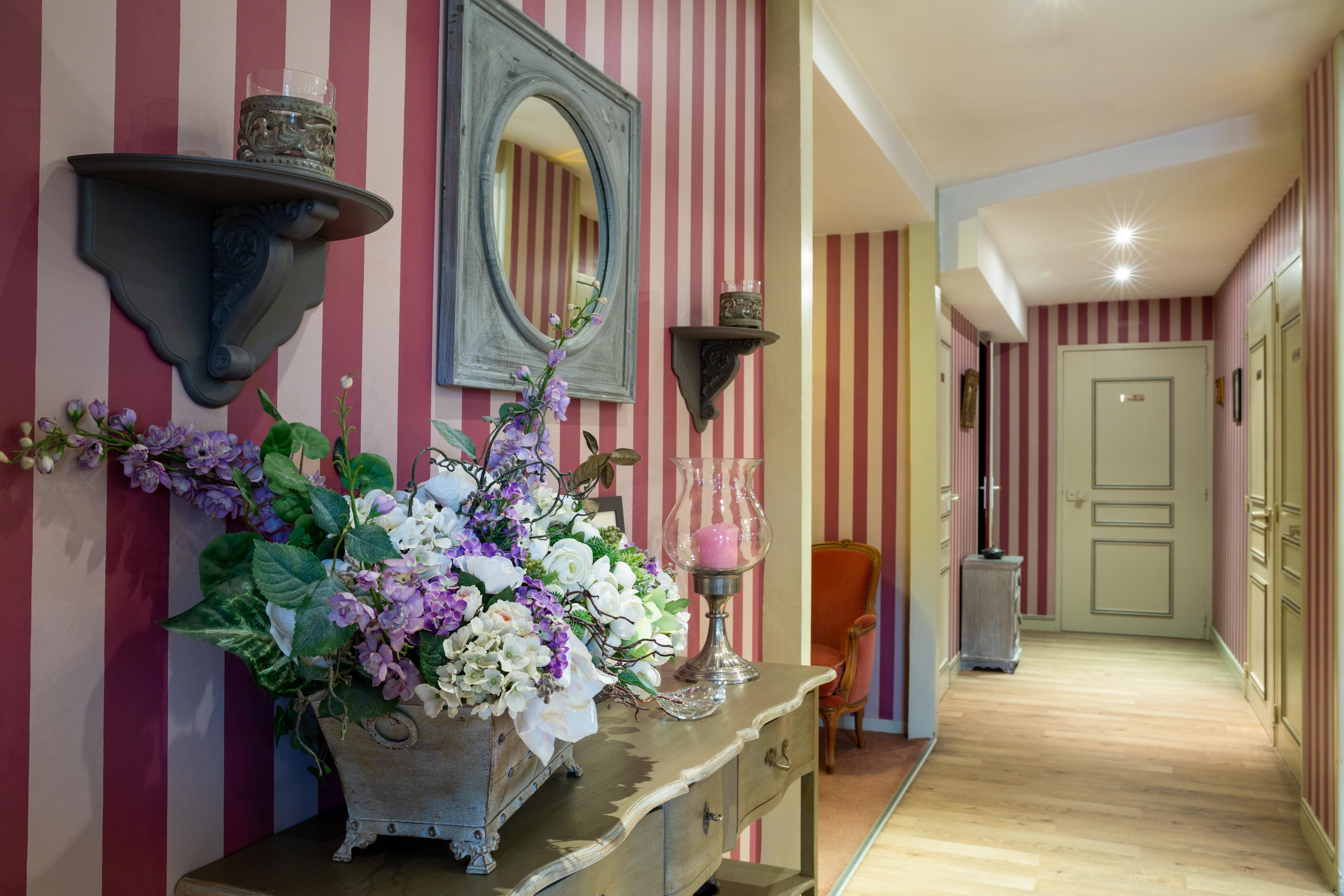 The Originals City, Le Cottage Hotel, Bruay La Buissiere Exterior foto