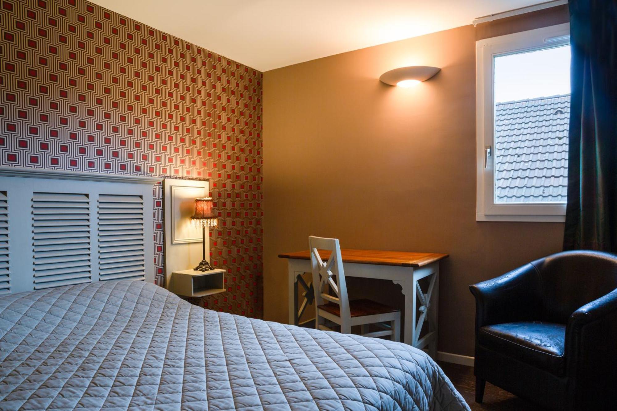 The Originals City, Le Cottage Hotel, Bruay La Buissiere Exterior foto