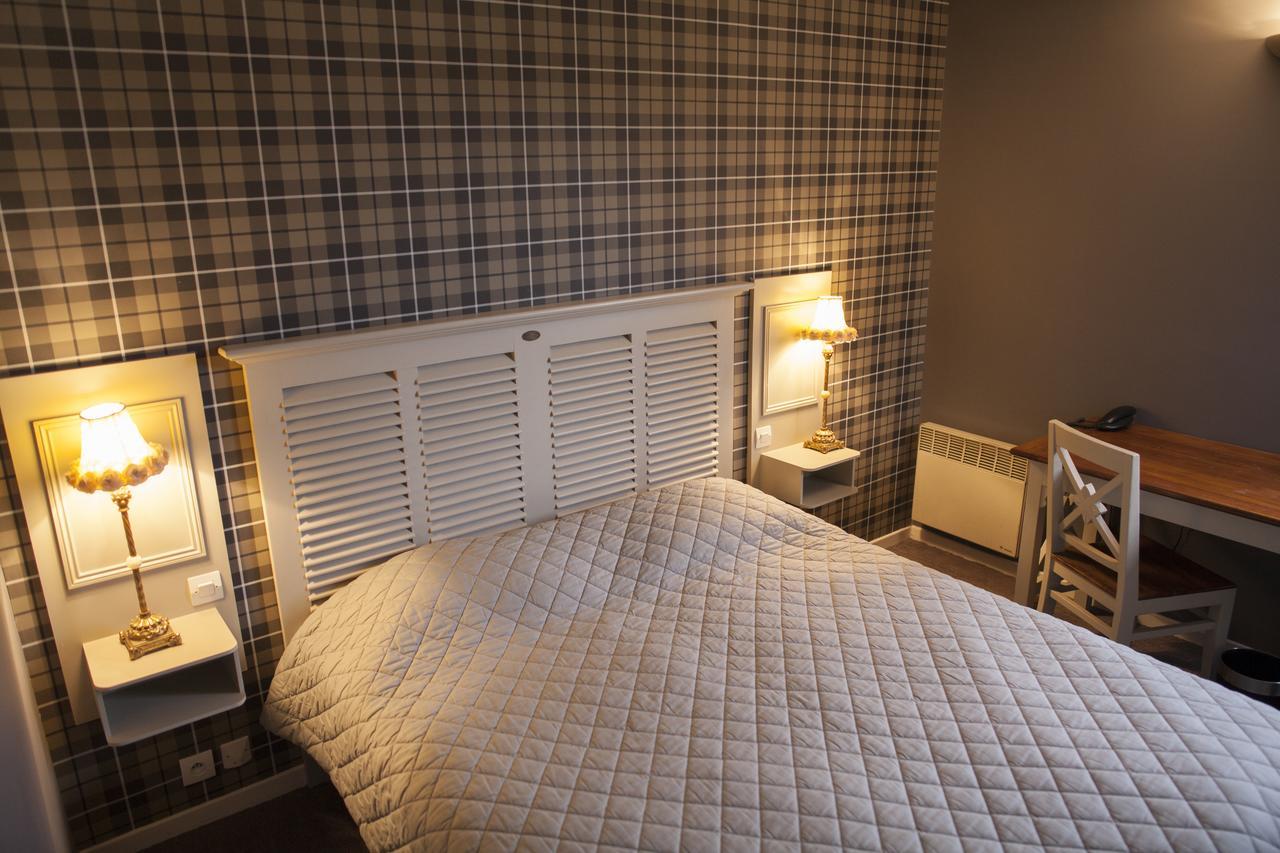 The Originals City, Le Cottage Hotel, Bruay La Buissiere Exterior foto