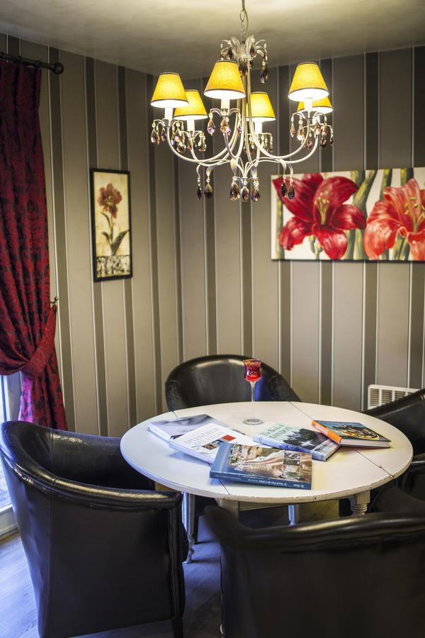 The Originals City, Le Cottage Hotel, Bruay La Buissiere Exterior foto