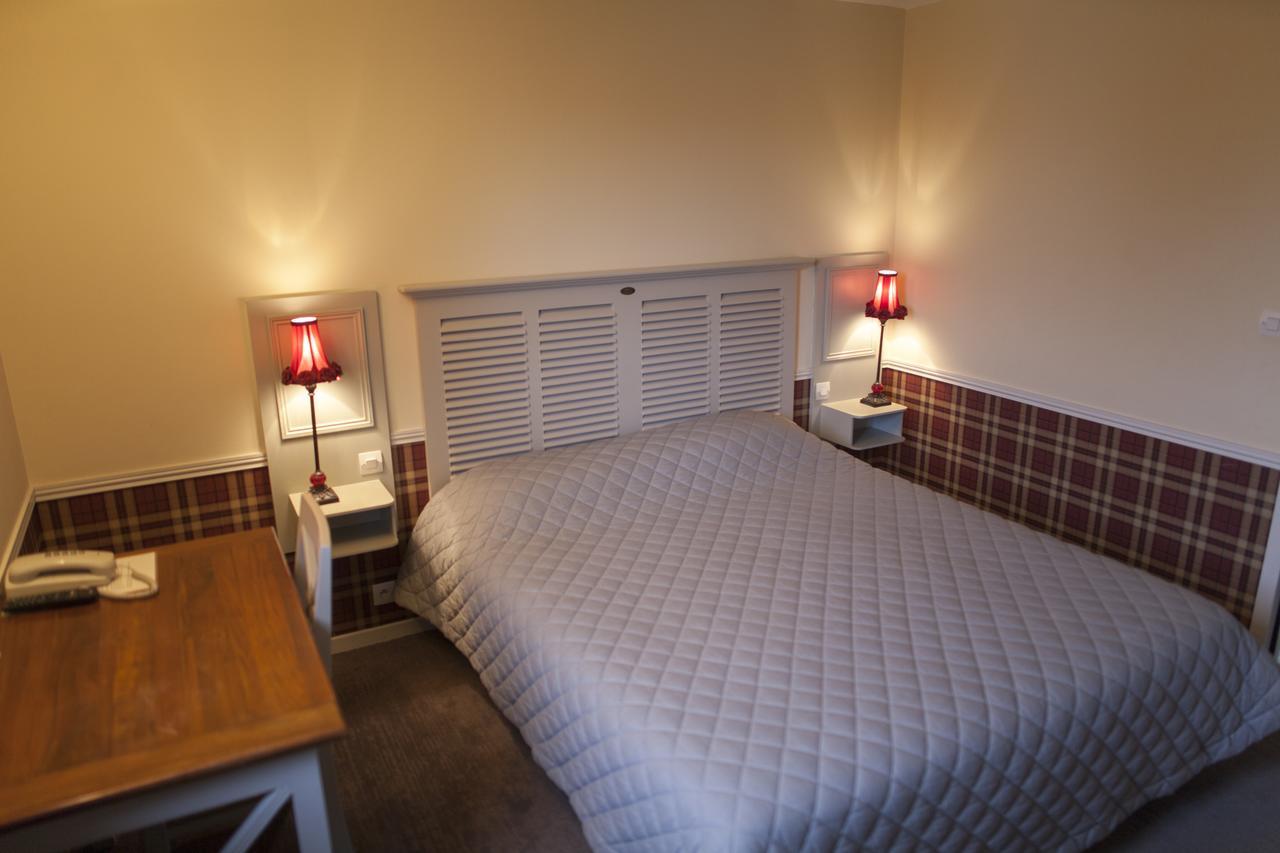 The Originals City, Le Cottage Hotel, Bruay La Buissiere Exterior foto